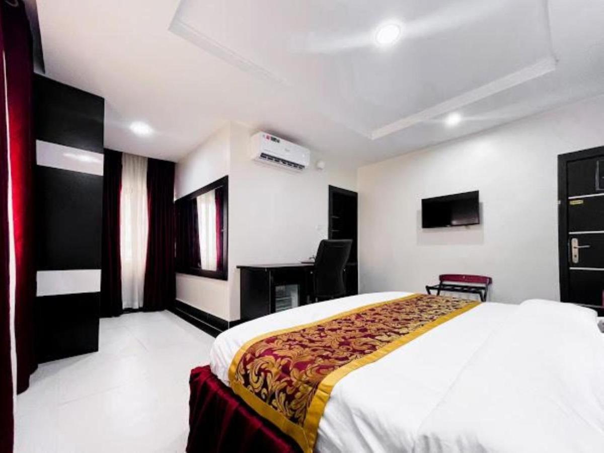 Pasadena Suites Lekki Esterno foto