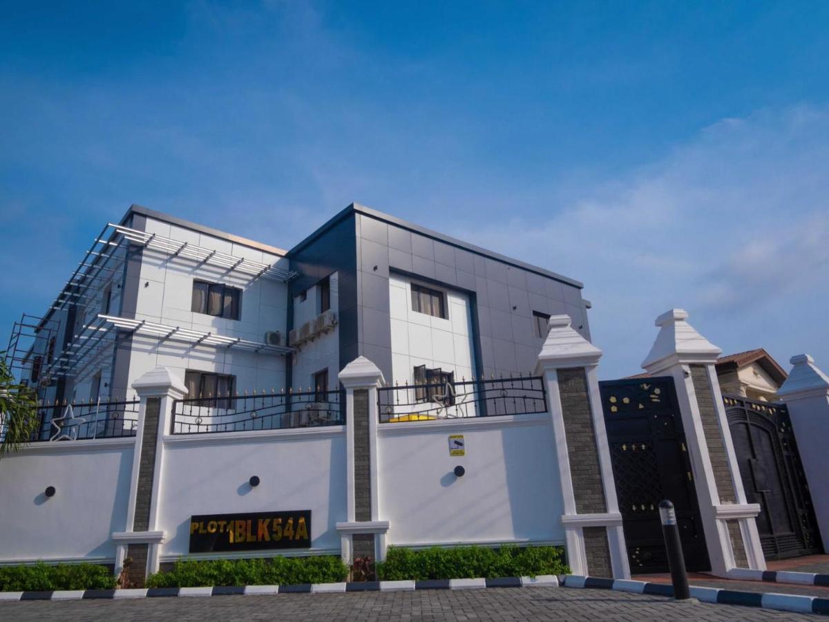 Pasadena Suites Lekki Esterno foto